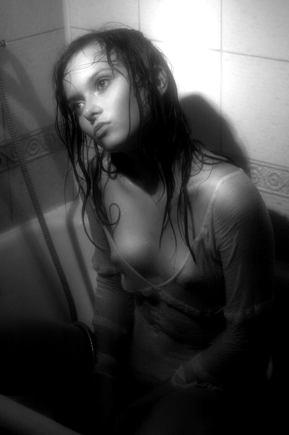 Una Chica Erotica Desnuda