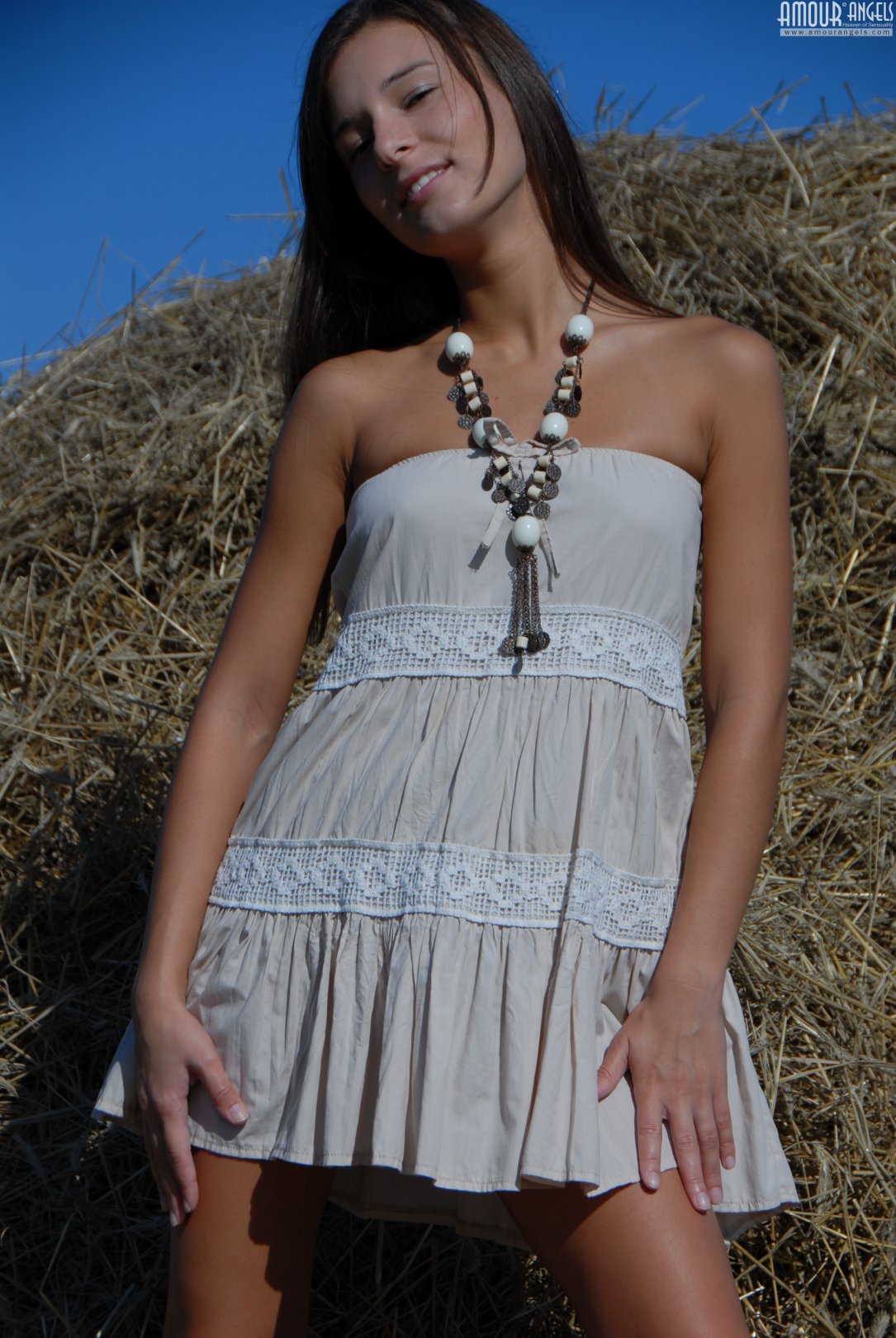 Fotos de Monika @ AmourAngels